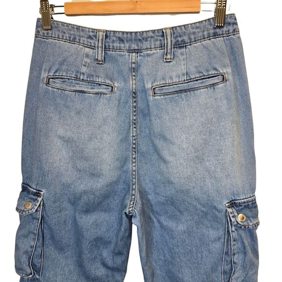 Forever 21 Distressed Cargo Jeans Women’s 27 Medium Wash High Rise Jogger Pants - Picture 11 of 16